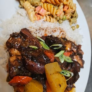 Brown Stew Chicken (Kids Bowl)